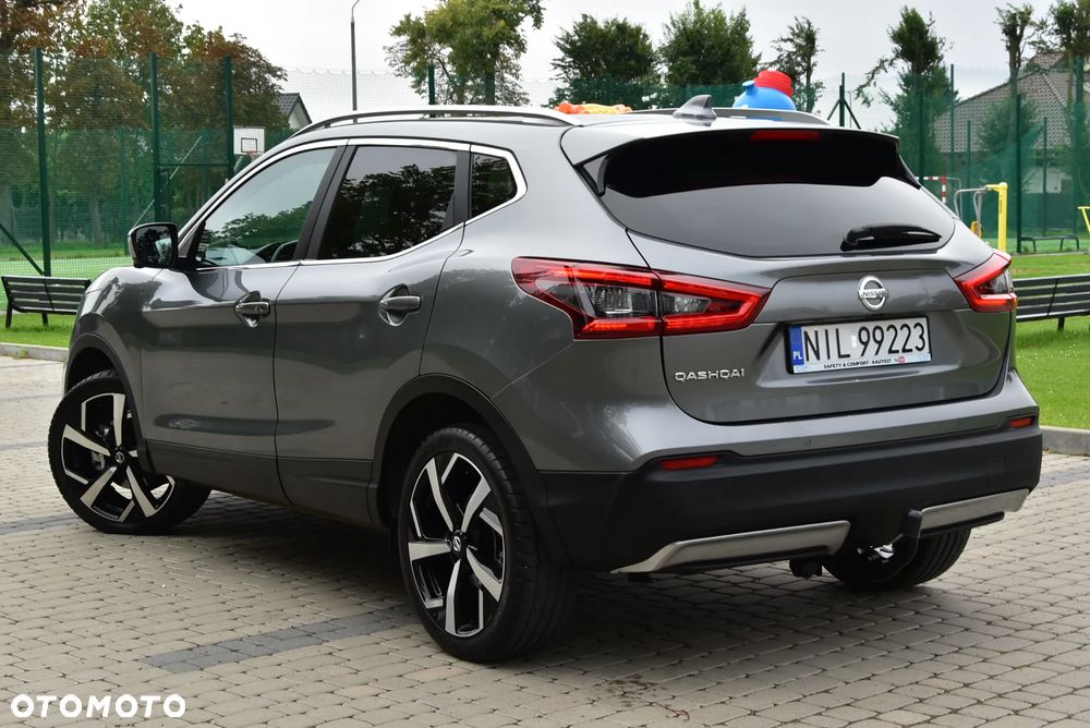 Nissan Qashqai 1.2 DIG-T Xtronic TEKNA+ - 33