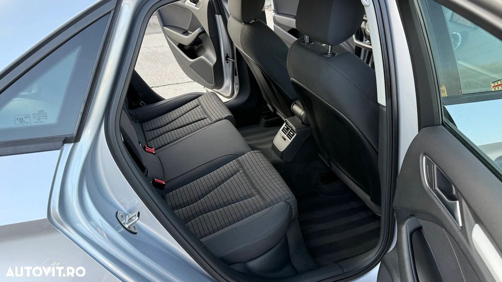 Audi A3 1.4 TFSI Attraction - 8
