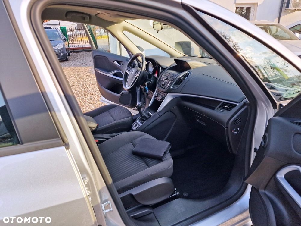 Opel Zafira Tourer 1.4 Turbo Edition - 15