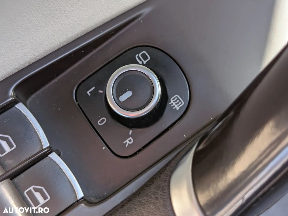 Volkswagen Passat CC 2.0 TDI DPF DSG - 29