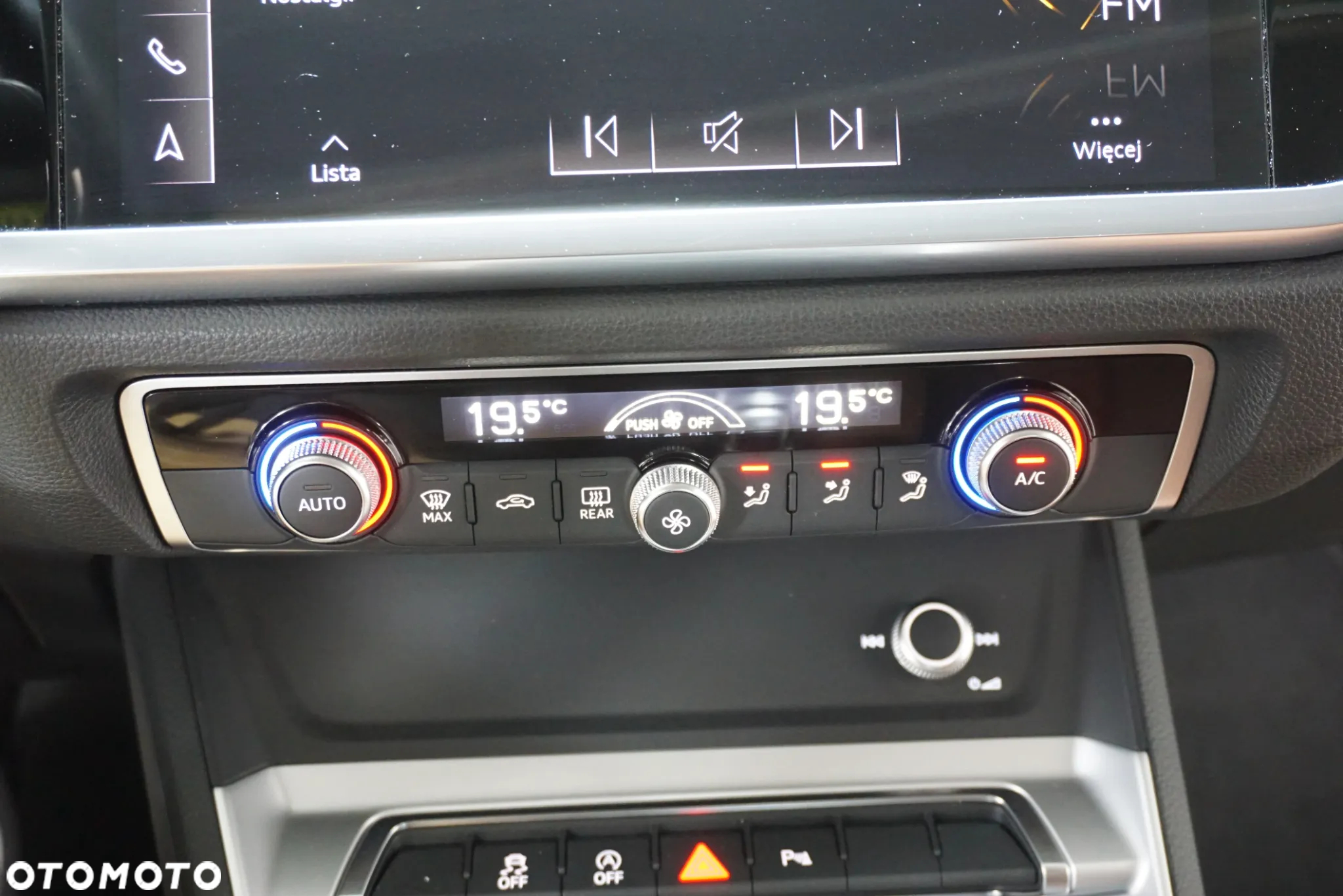 Audi Q3 40 TDI Quattro S Line S tronic - 38