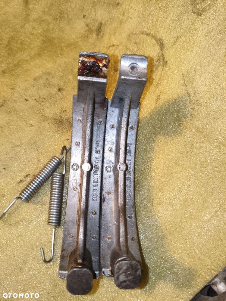 Oryginalne nowe szczęki hamulcowe Ural M67 - 4
