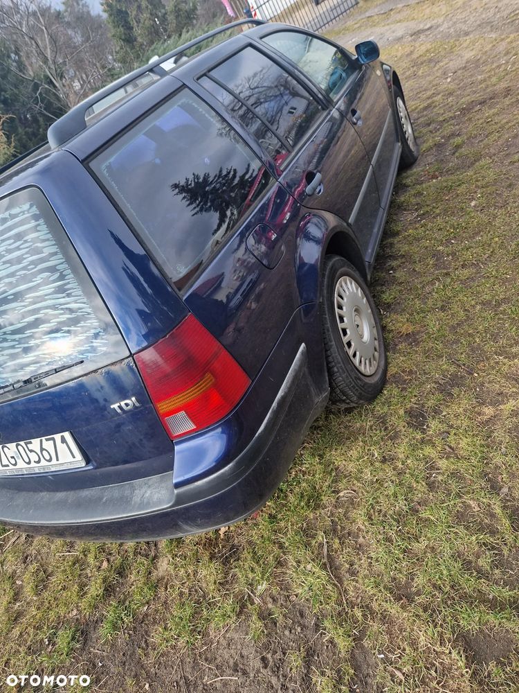 Volkswagen Golf 1.9 TDI Basis - 5