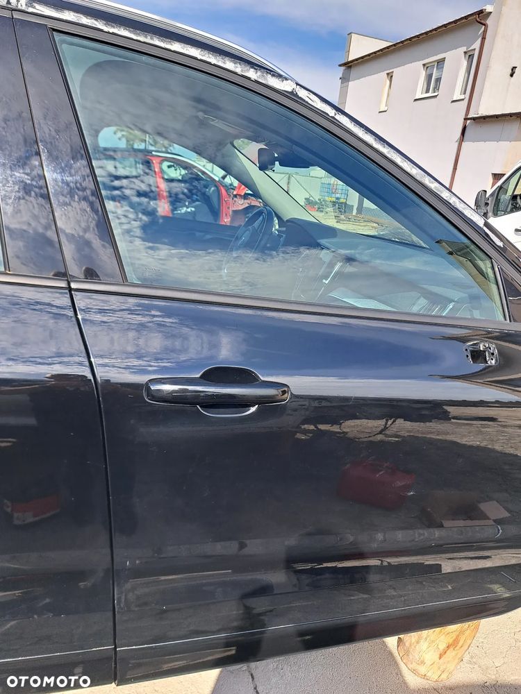 VOLVO XC60 II KLAPA BAGAŻNIKA KOD LAKIERU 019 - 5