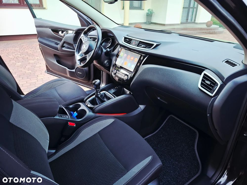 Nissan Qashqai 1.6 DIG-T 360 - 5