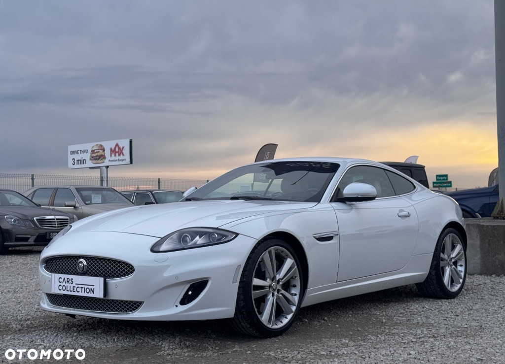 Jaguar XK - 8