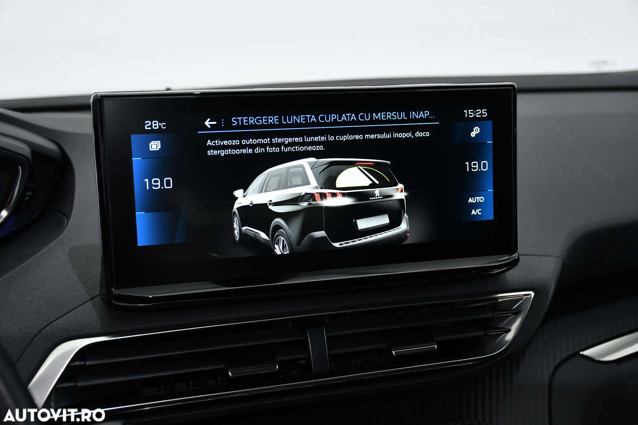Peugeot 5008 1.5 BlueHDI s&s EAT8 Allure - 28