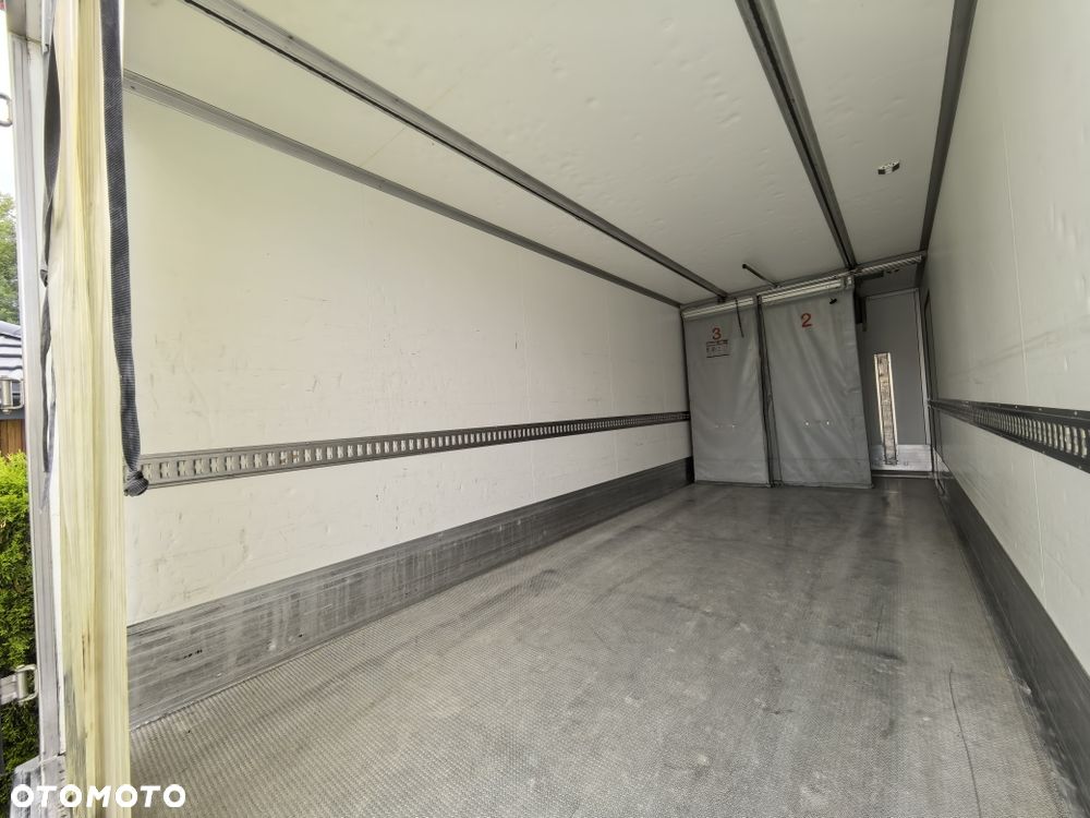 Mercedes-Benz Atego 1624 L // CHłodnia + winda // ThermoKing T-1200R // 16 palet // ** - 27