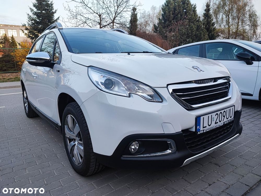 Peugeot 2008 BlueHDi 100 STOP & START Style - 5