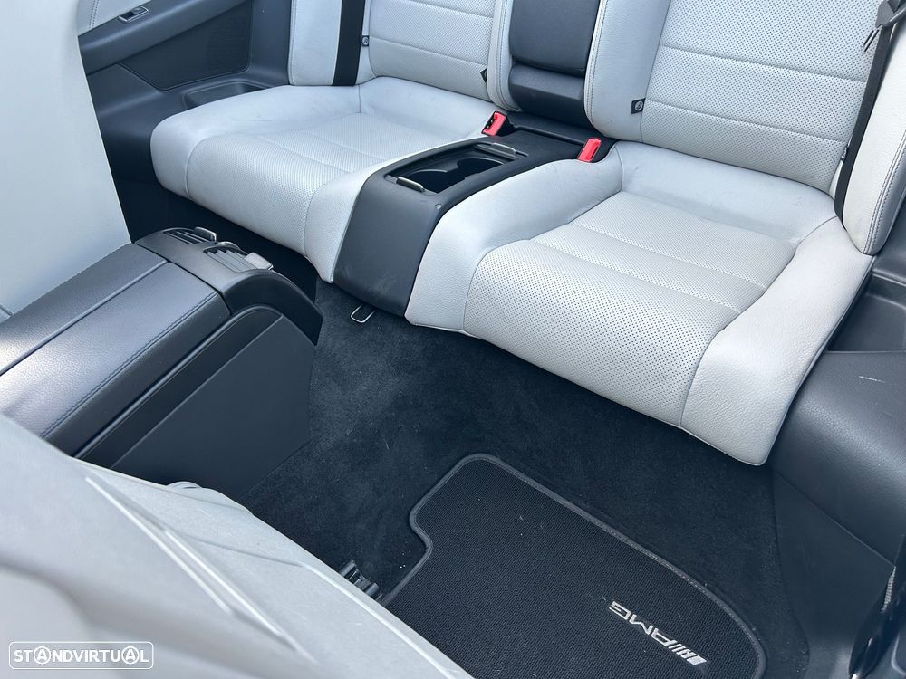 Mercedes-Benz E 220 BlueTEC Auto - 11