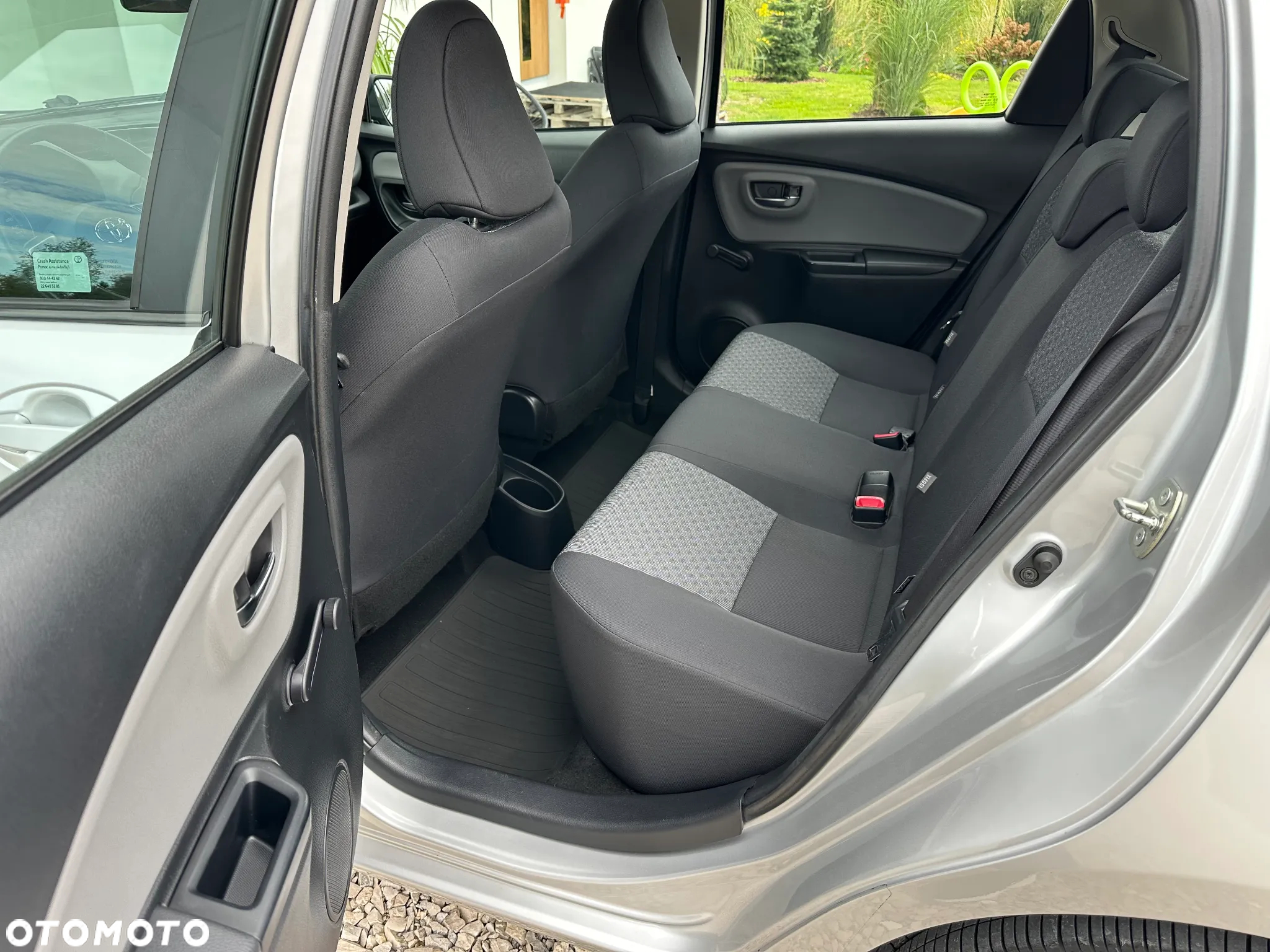 Toyota Yaris 1.33 Premium - 14