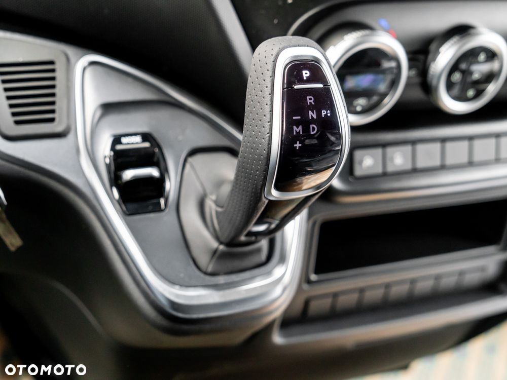 Iveco Daily 35S18HA8V 3.0 L4H2 - 15