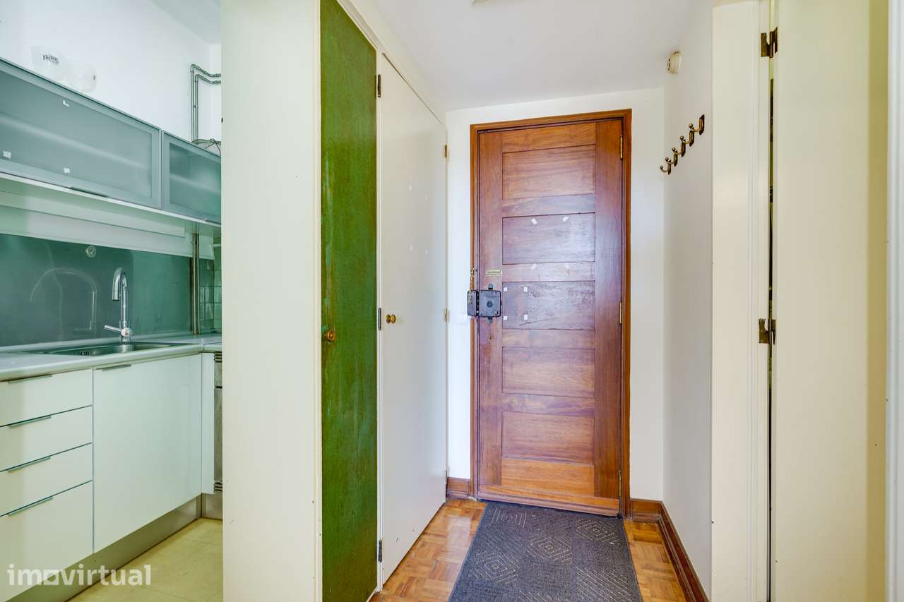 Apartamento T0 no Estoril - Grande imagem: 3/25