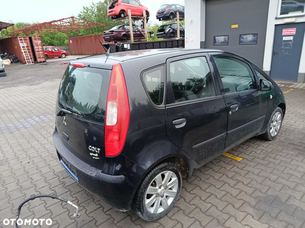 Mitsubishi Colt 1.1b Z32A 2008r NA CZĘŚCI - 3