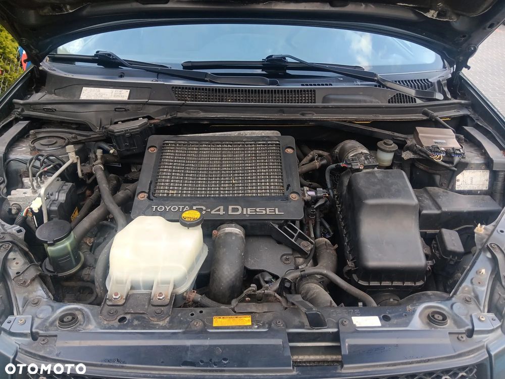 Toyota RAV4 D-4D 4x4 - 16