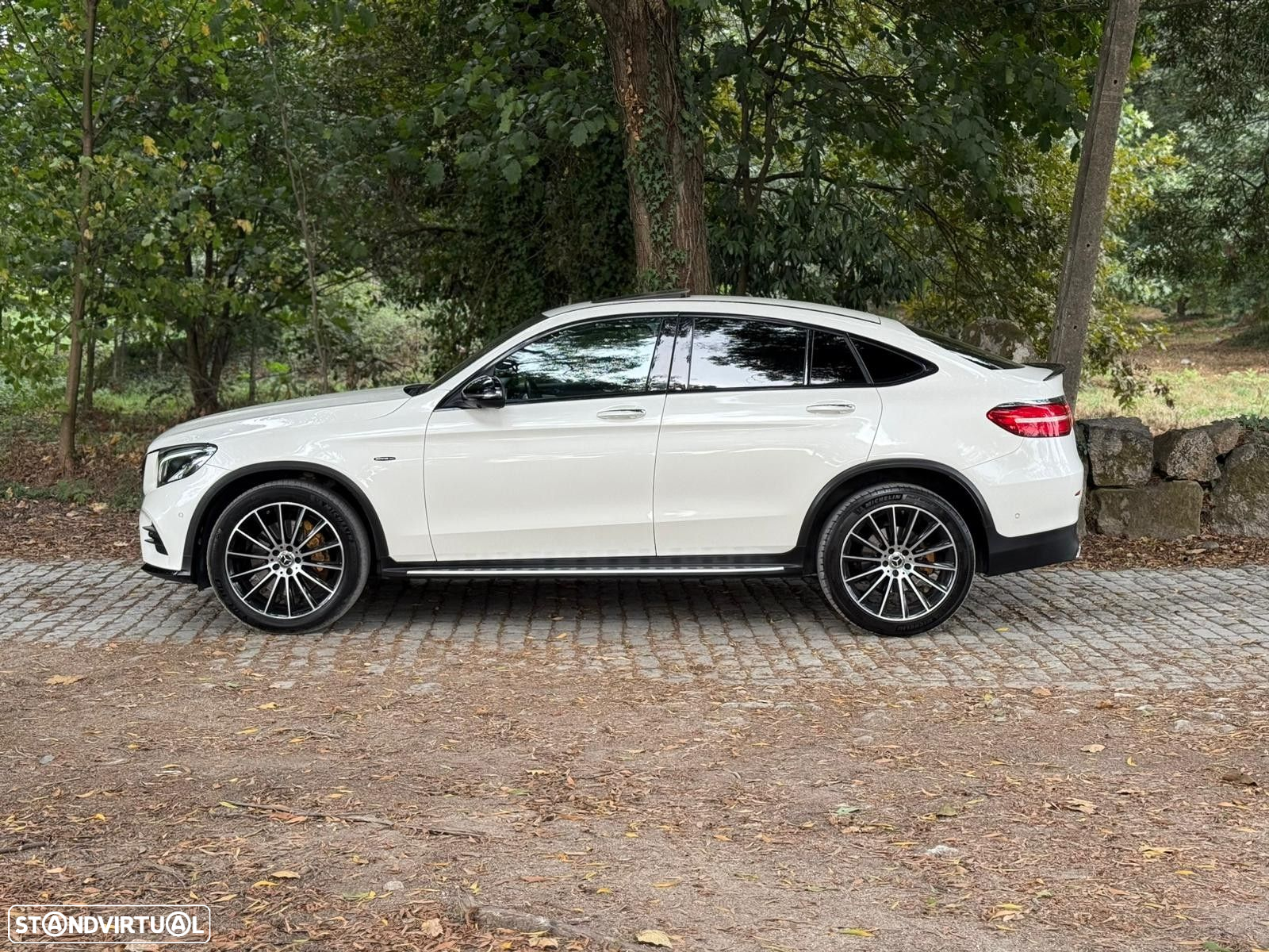 Mercedes-Benz GLC 250 d Coupé AMG Line 4-Matic - 4