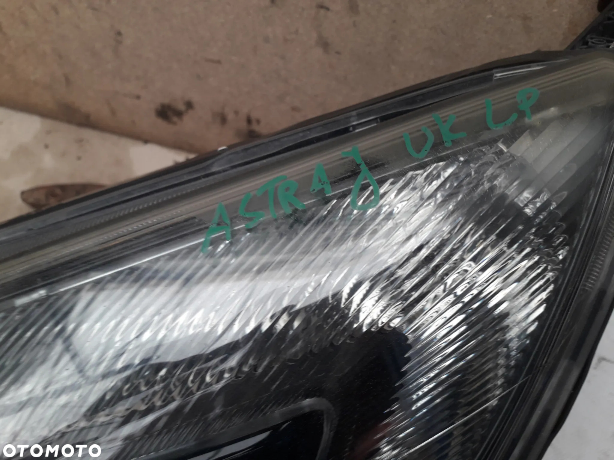 Lampy Przód Lewa Prawa Opel Astra J UK - 4