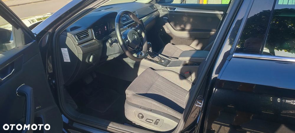 Skoda Superb 2.0 TDI SCR Ambition DSG - 18