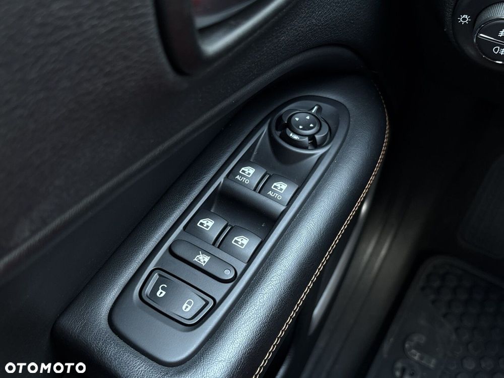 Jeep Compass 1.3 TMair Limited FWD S&S DDCT - 17
