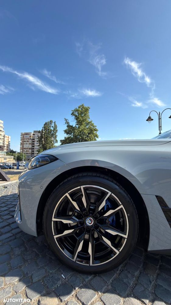 BMW i4 - 6