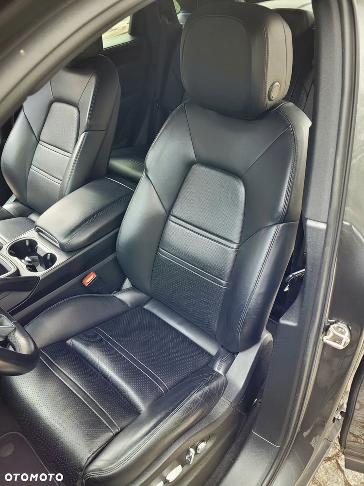 Porsche Cayenne E-Hybrid - 10
