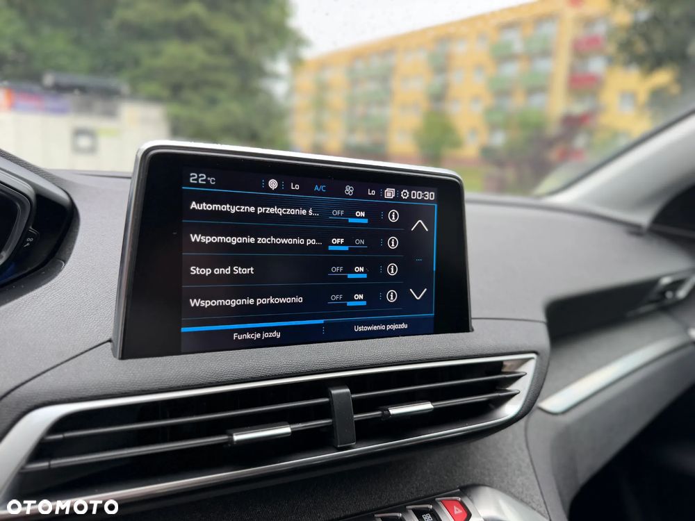 Peugeot 3008 1.2 PureTech Allure S&S - 36