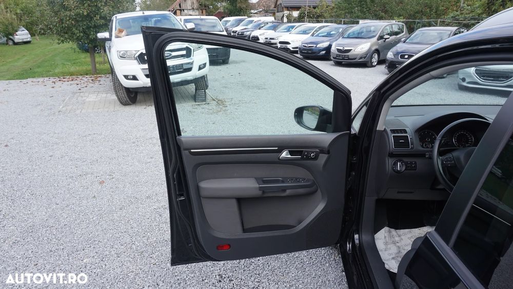 Volkswagen Touran 1.4 TSI DSG Comfortline - 5