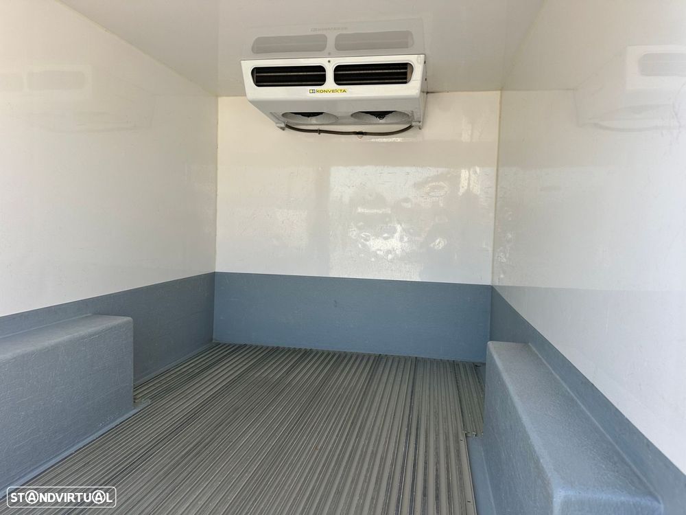 Peugeot Boxer 2.2 HDi 330 L1H1 - 10