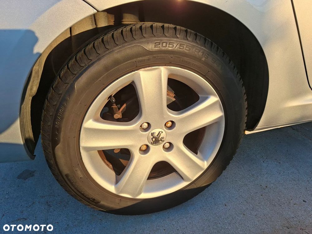 Peugeot 307 2.0 - 24