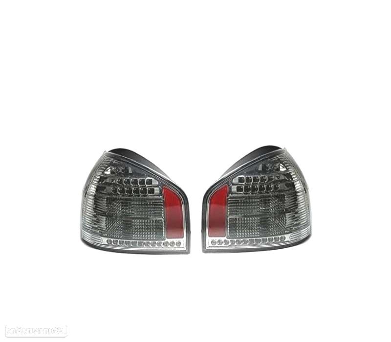 FAROLINS TRASEIROS LED AUDI A3 8L 96-03 FUMADO FUNDO CROMADO - 3