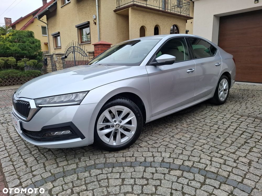 Skoda Octavia 1.5 TSI ACT Ambition - 2