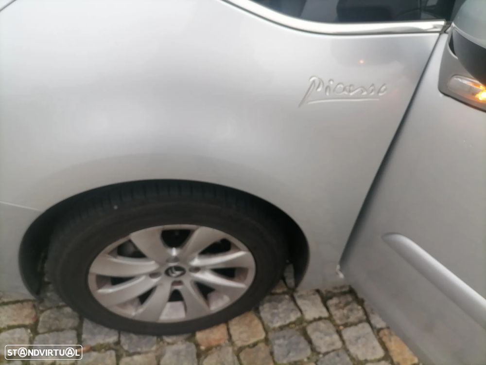 Citroën C4 Grand Picasso 1.6 e-HDi FAP EGS6 (7L) Exclusive - 16