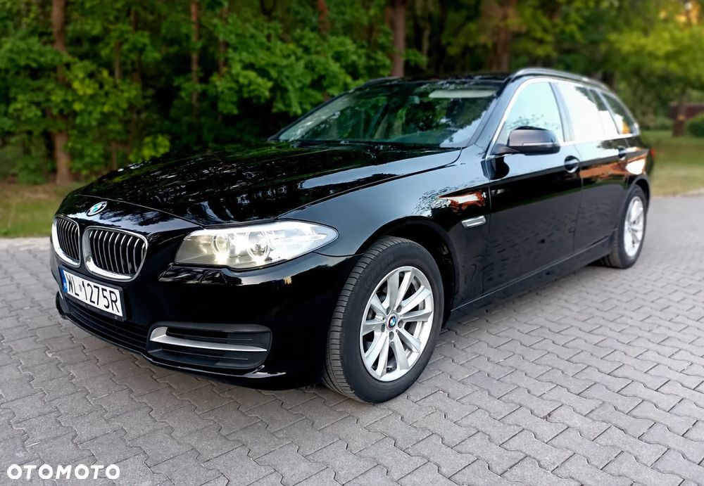 BMW Seria 5 520d xDrive - 1