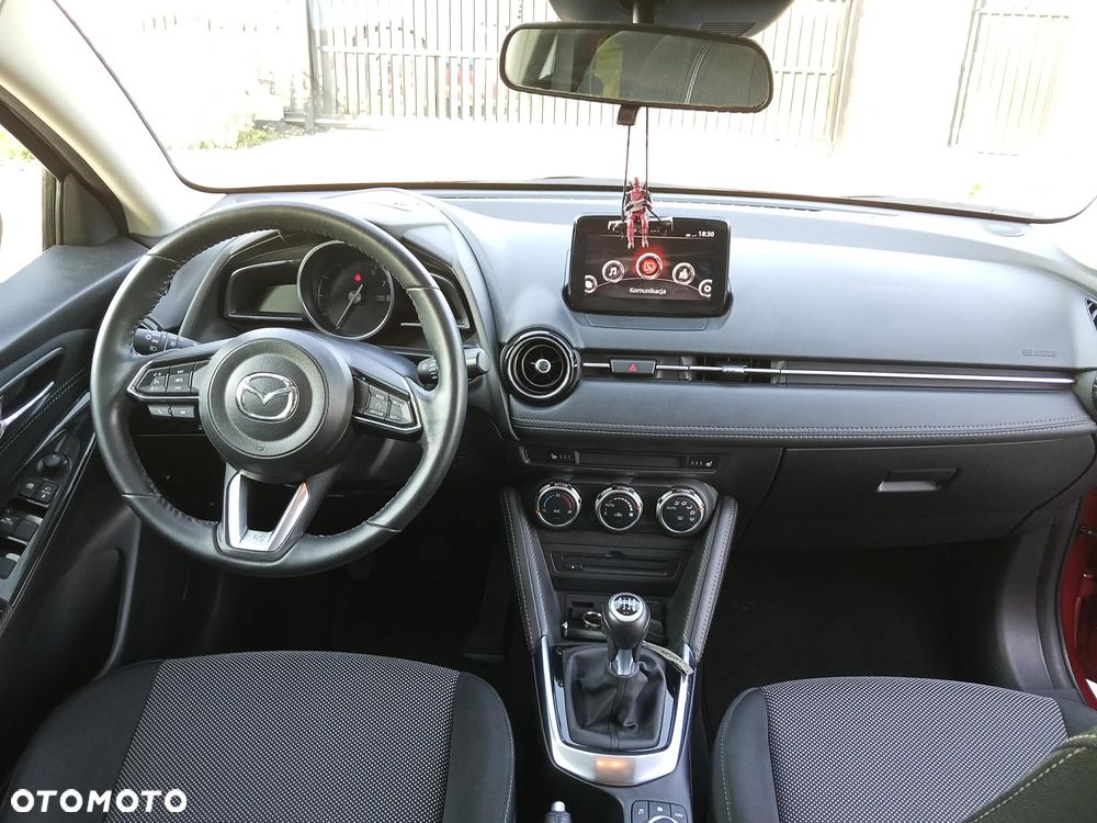 Mazda 2 - 15