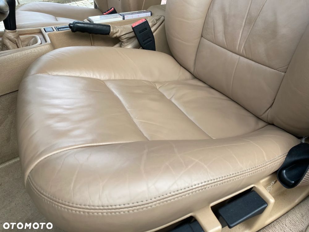 BMW Seria 7 - 21