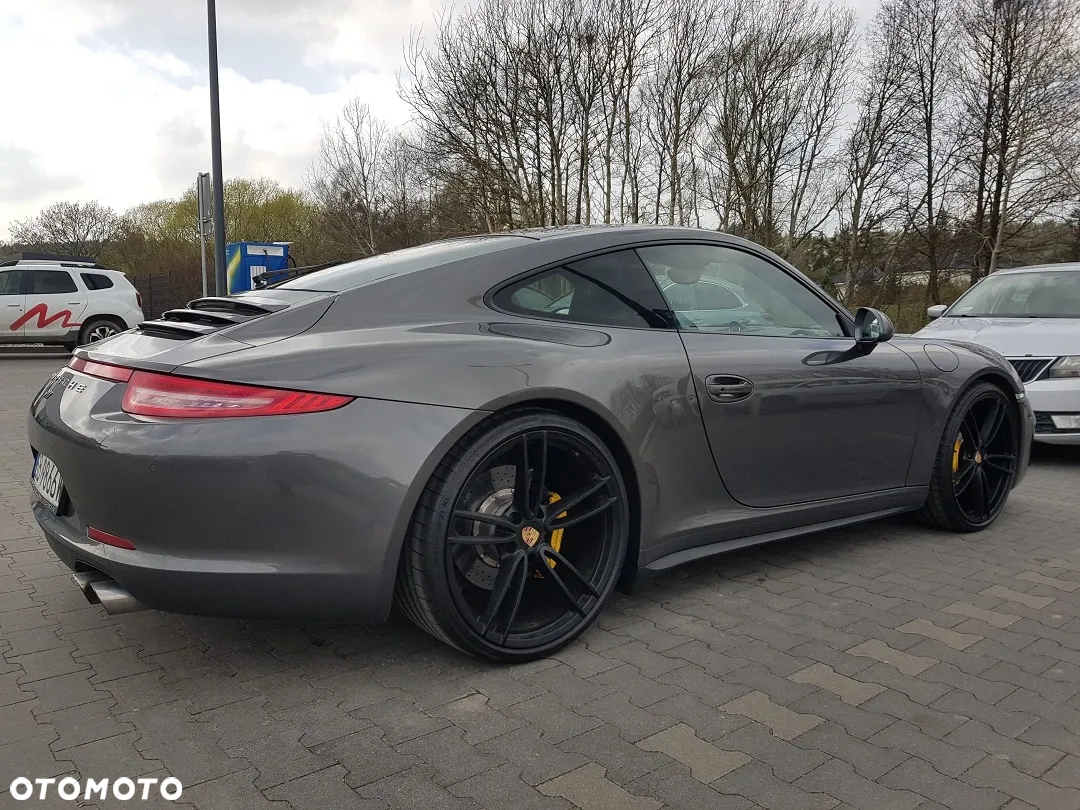 Porsche 911 Carrera 4S PDK - 9