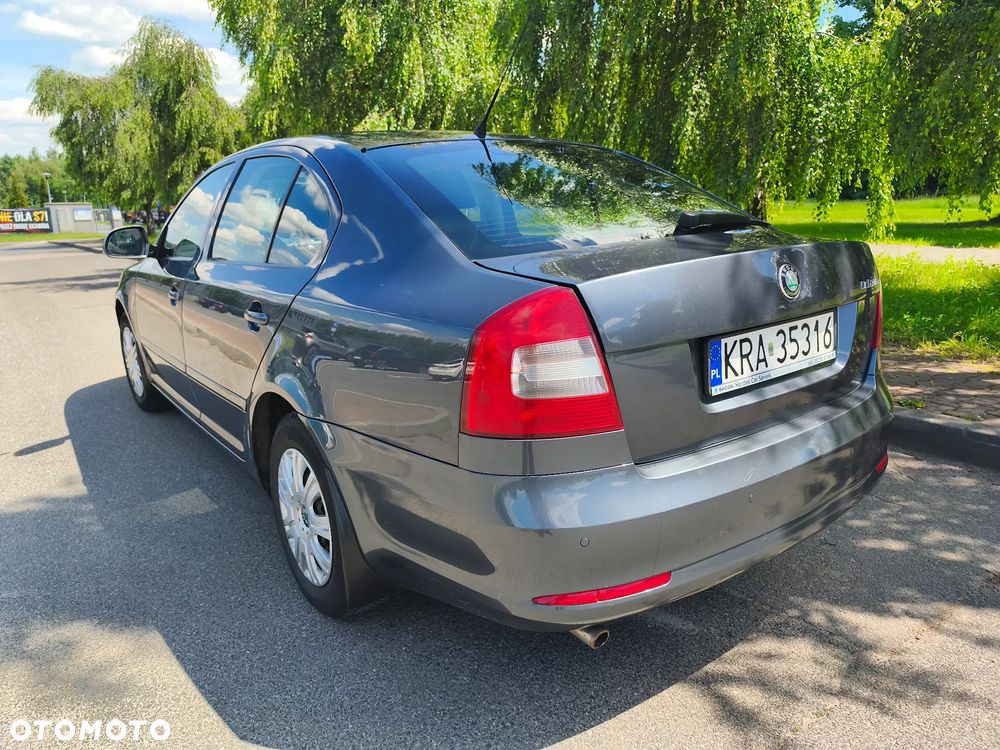 Skoda Octavia 1.4 Ambiente - 5