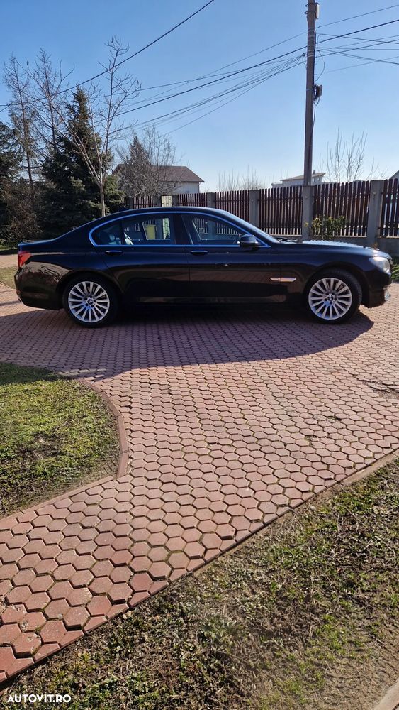BMW Seria 7 750d xDrive - 4