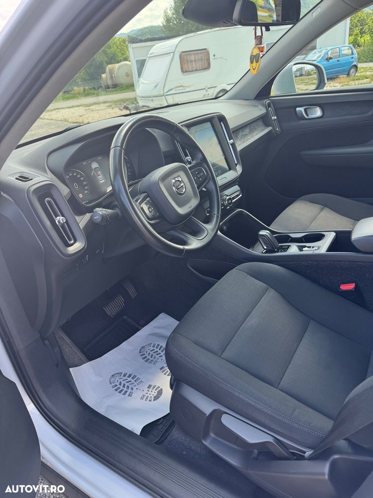 Volvo XC 40 D3 Geartronic Momentum - 5