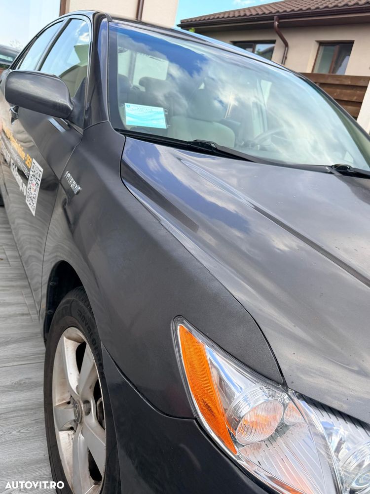 Toyota Camry - 9