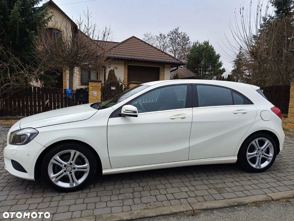 Mercedes-Benz Klasa A 180 (BlueEFFICIENCY) Urban - 4
