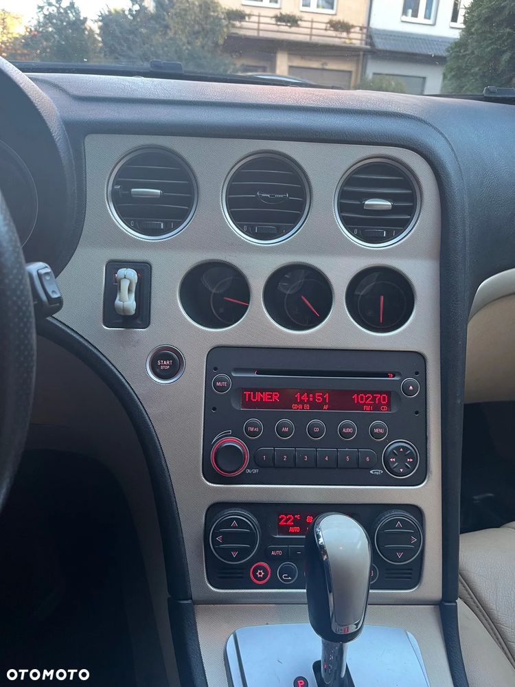 Alfa Romeo 159 1.9 JTDM 16V DPF Q-Tronic - 11