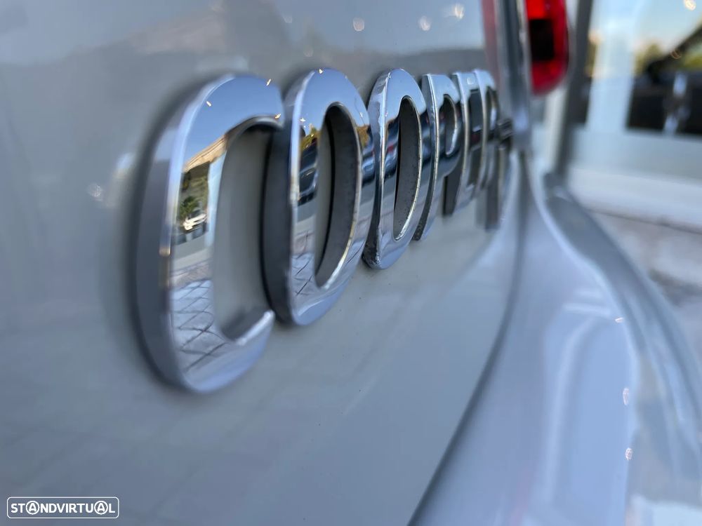 MINI 5 Portas Cooper D - 10