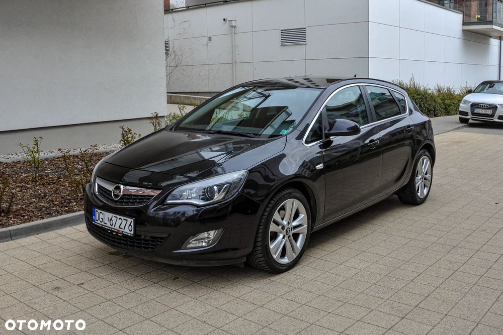 Opel Astra - 1