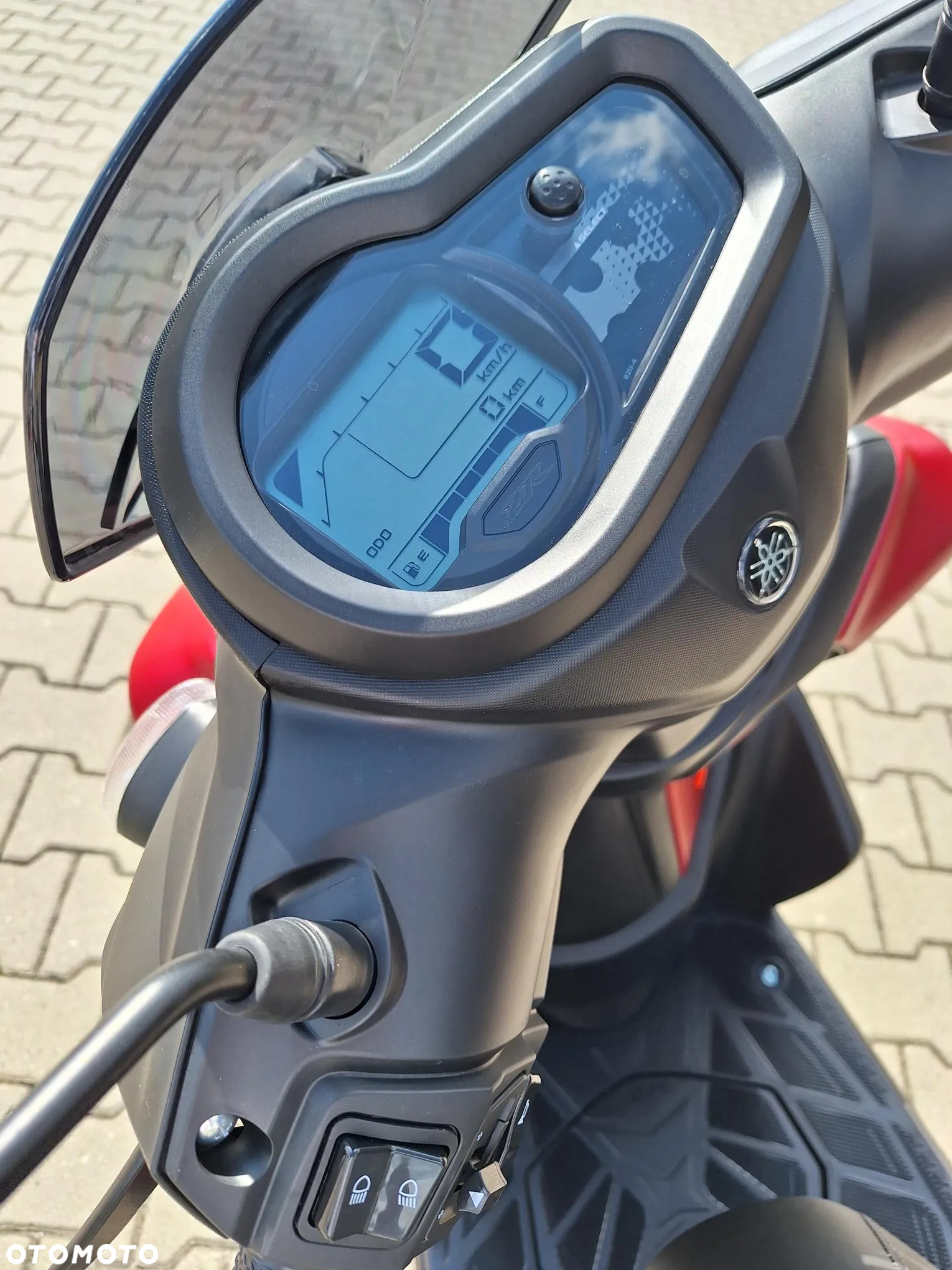 Yamaha ZR - 5