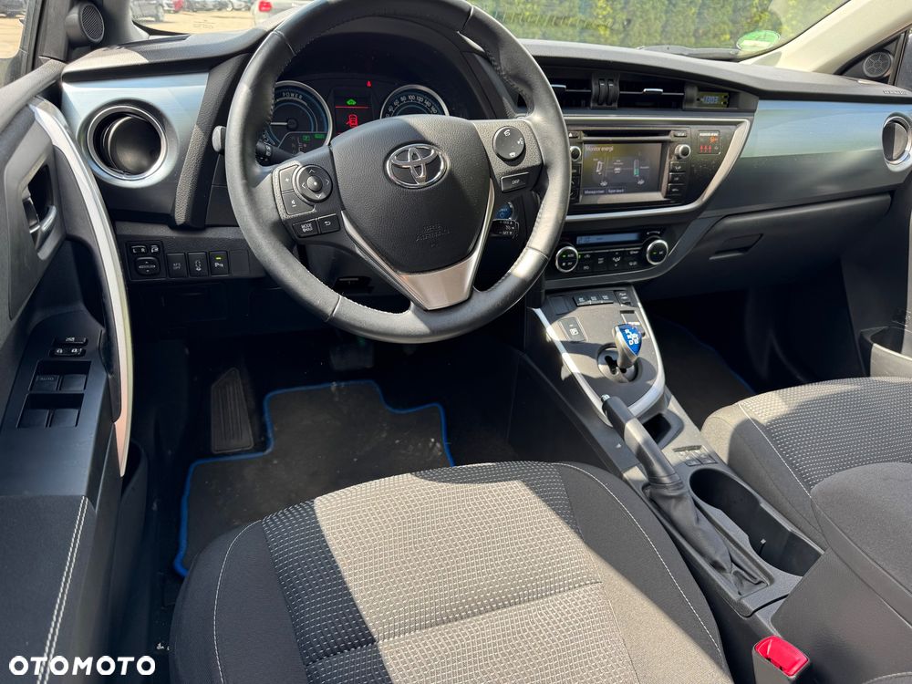 Toyota Auris - 19