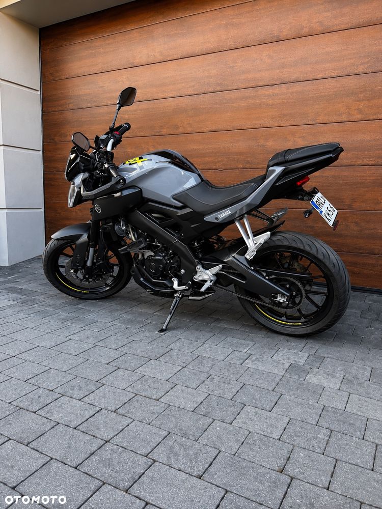 Yamaha MT - 4
