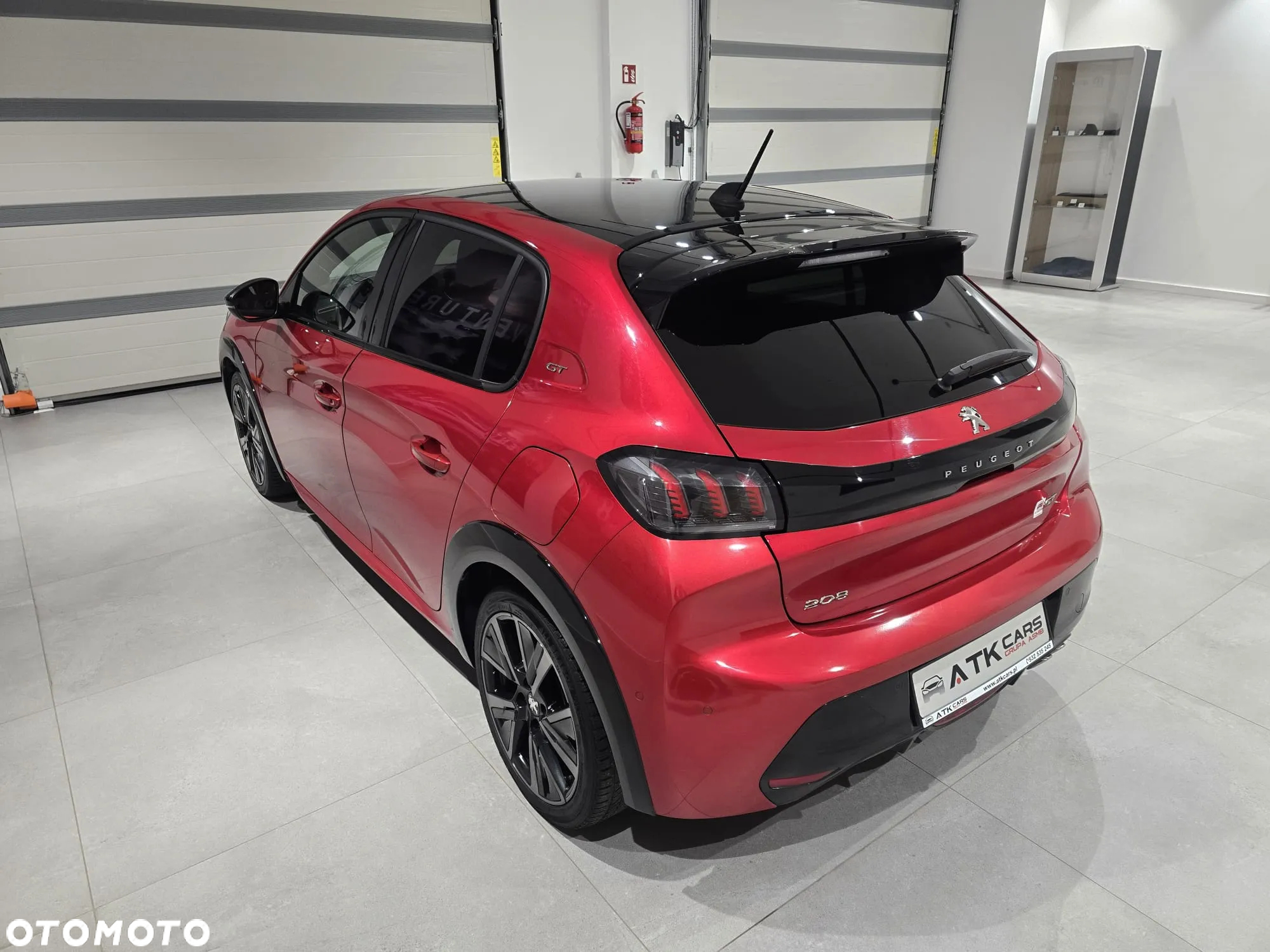 Peugeot 208 1.2 PureTech GT Pack S&S EAT8 - 6