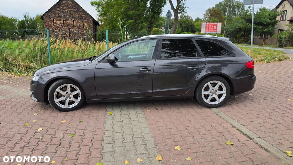 Audi A4 Avant - 28