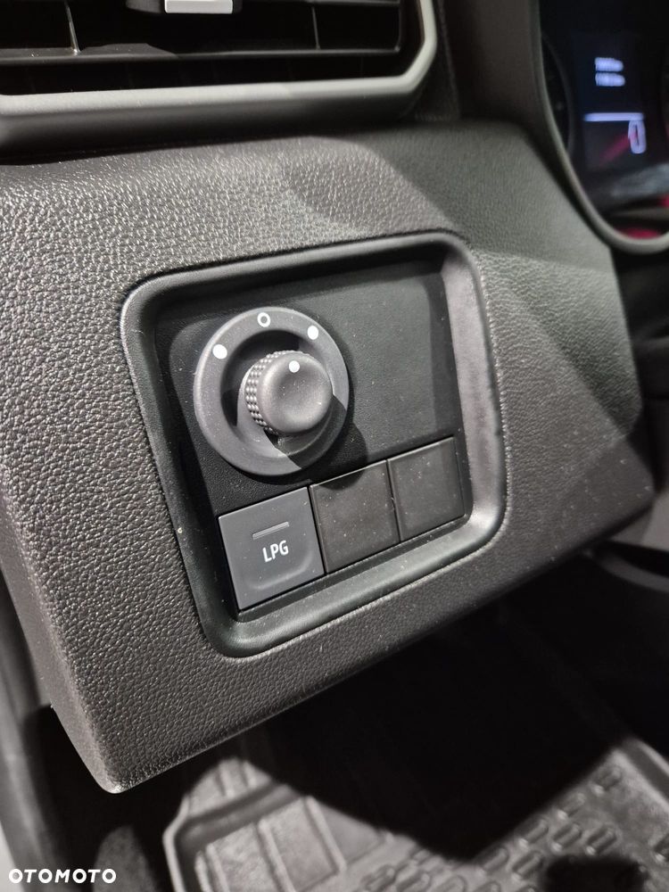 Dacia Duster 1.0 TCe Expression - 11